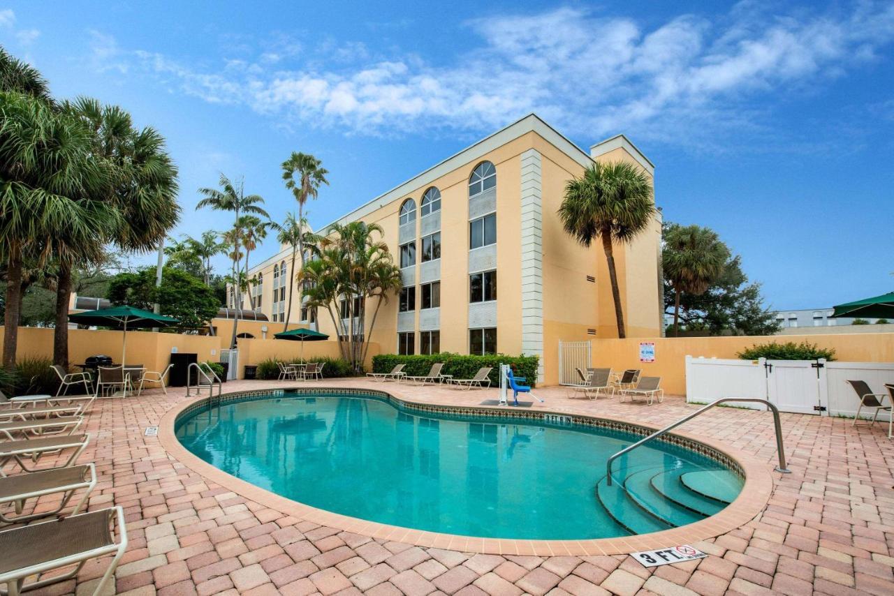 La Quinta By Wyndham Fort Lauderdale Tamarac Exterior foto