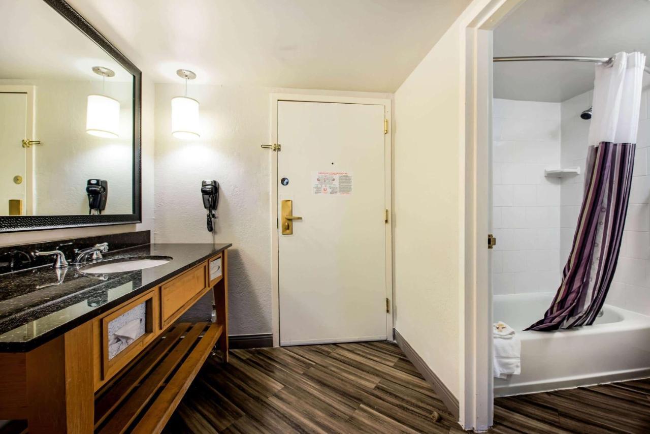 La Quinta By Wyndham Fort Lauderdale Tamarac Exterior foto